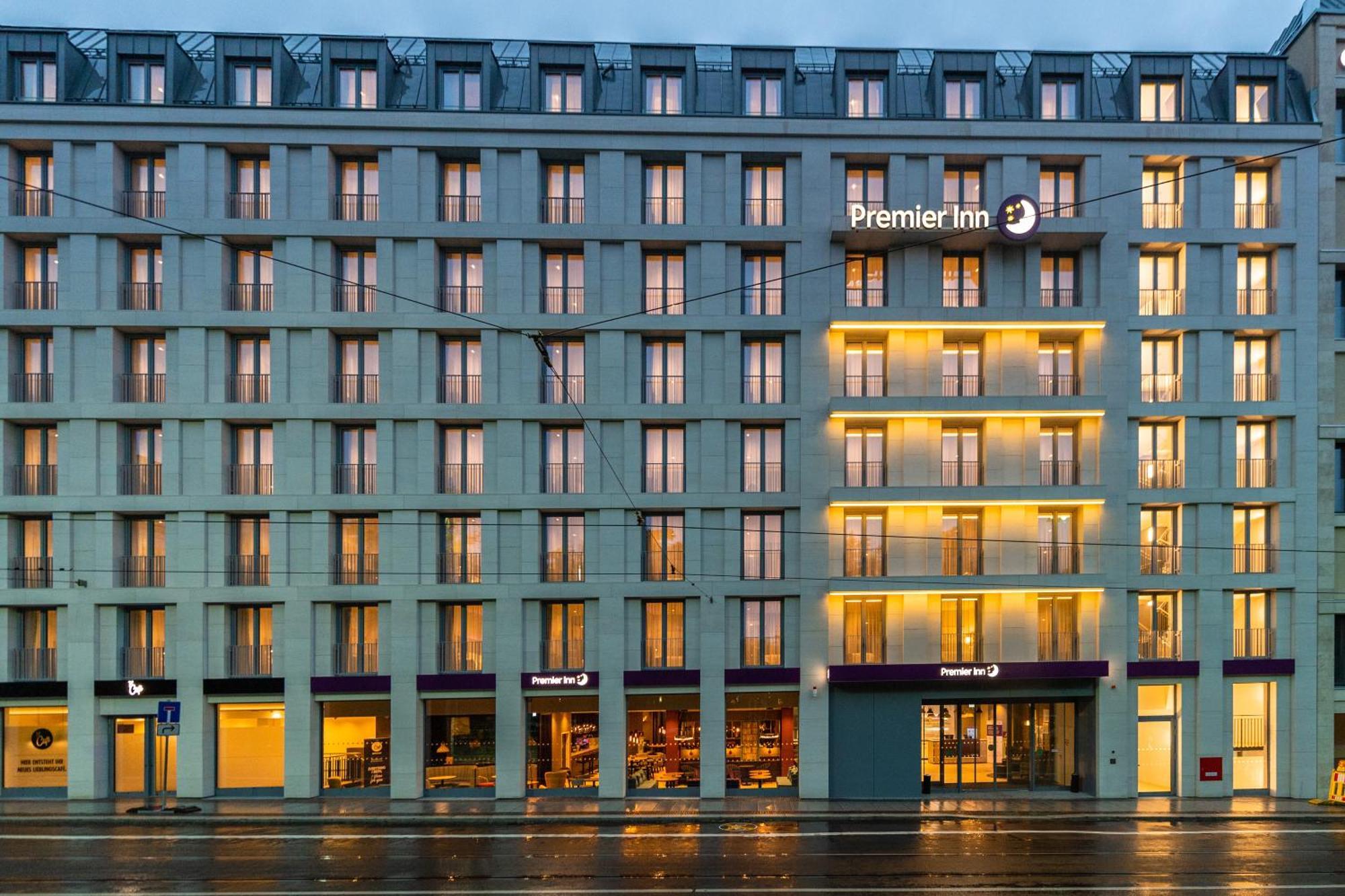 Premier Inn Leipzig City Oper المظهر الخارجي الصورة